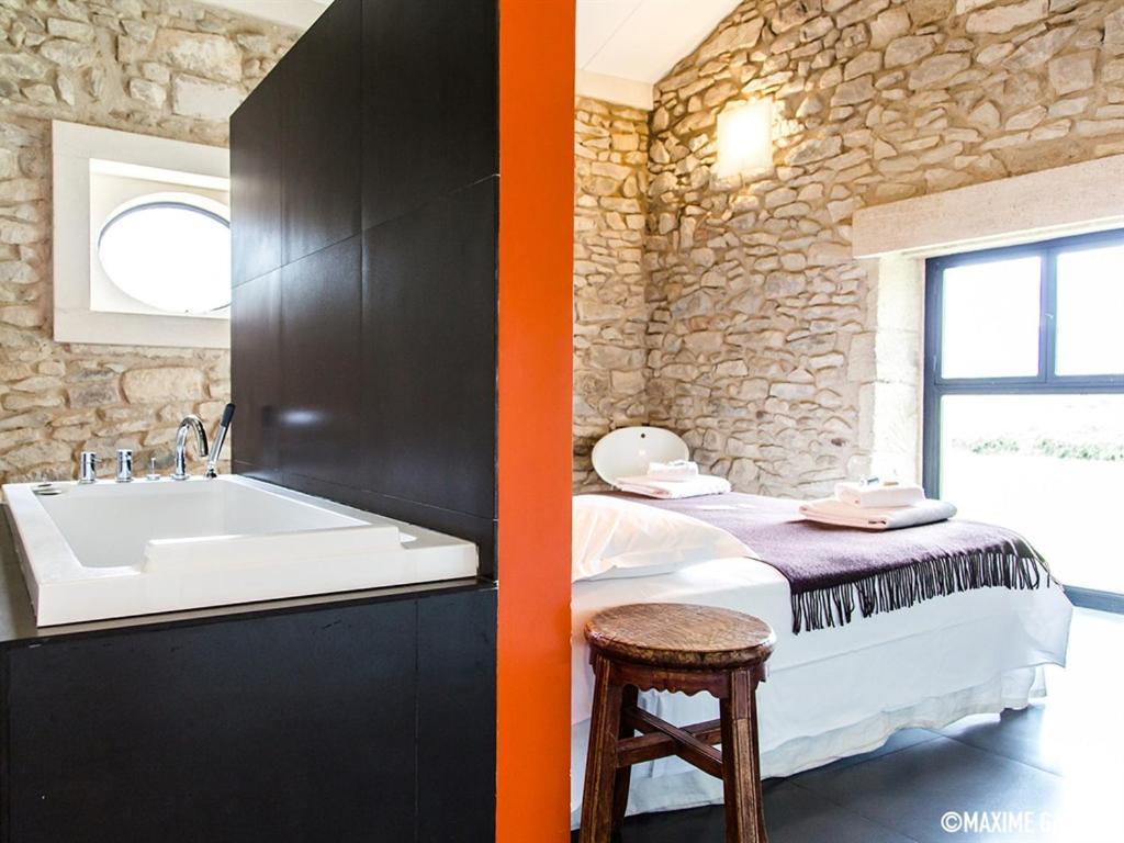 Chambres d'Hôtes Château Beaupré Saint-Laurent-des-Arbres Esterno foto
