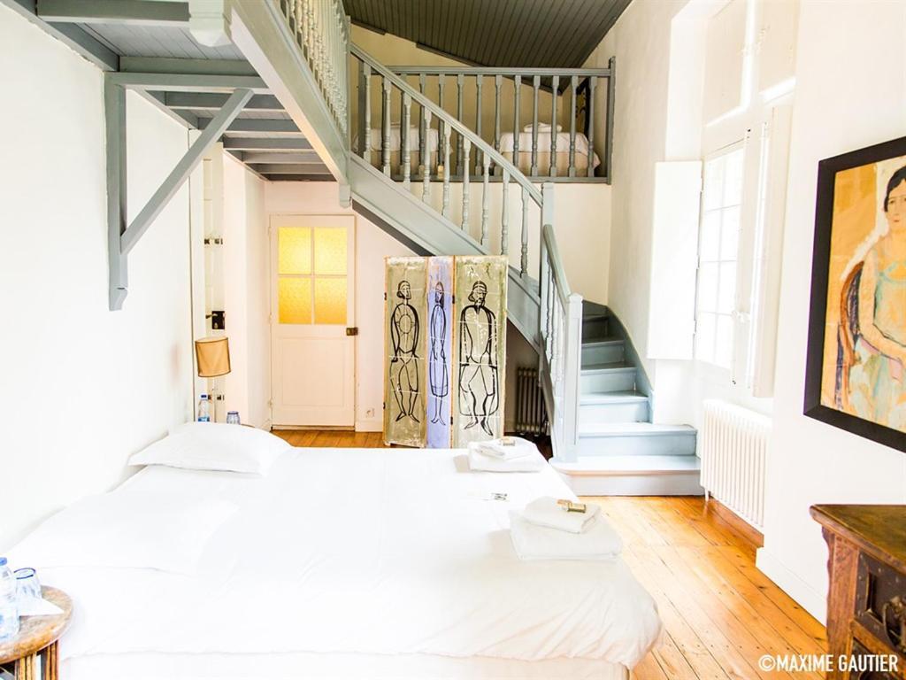 Chambres d'Hôtes Château Beaupré Saint-Laurent-des-Arbres Esterno foto